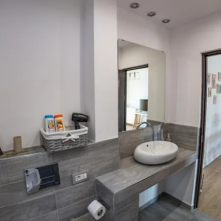 Appartement Silver Nest - M&n Boekarest